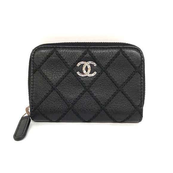 CHANEL Black Leather Coco Mark Wallet - Picture 1 of 3